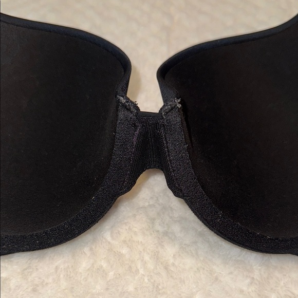 🖤 Victoria’s Secret Push-Up T-Shirt Bra – Black, Size 34B - Picture 7 of 9